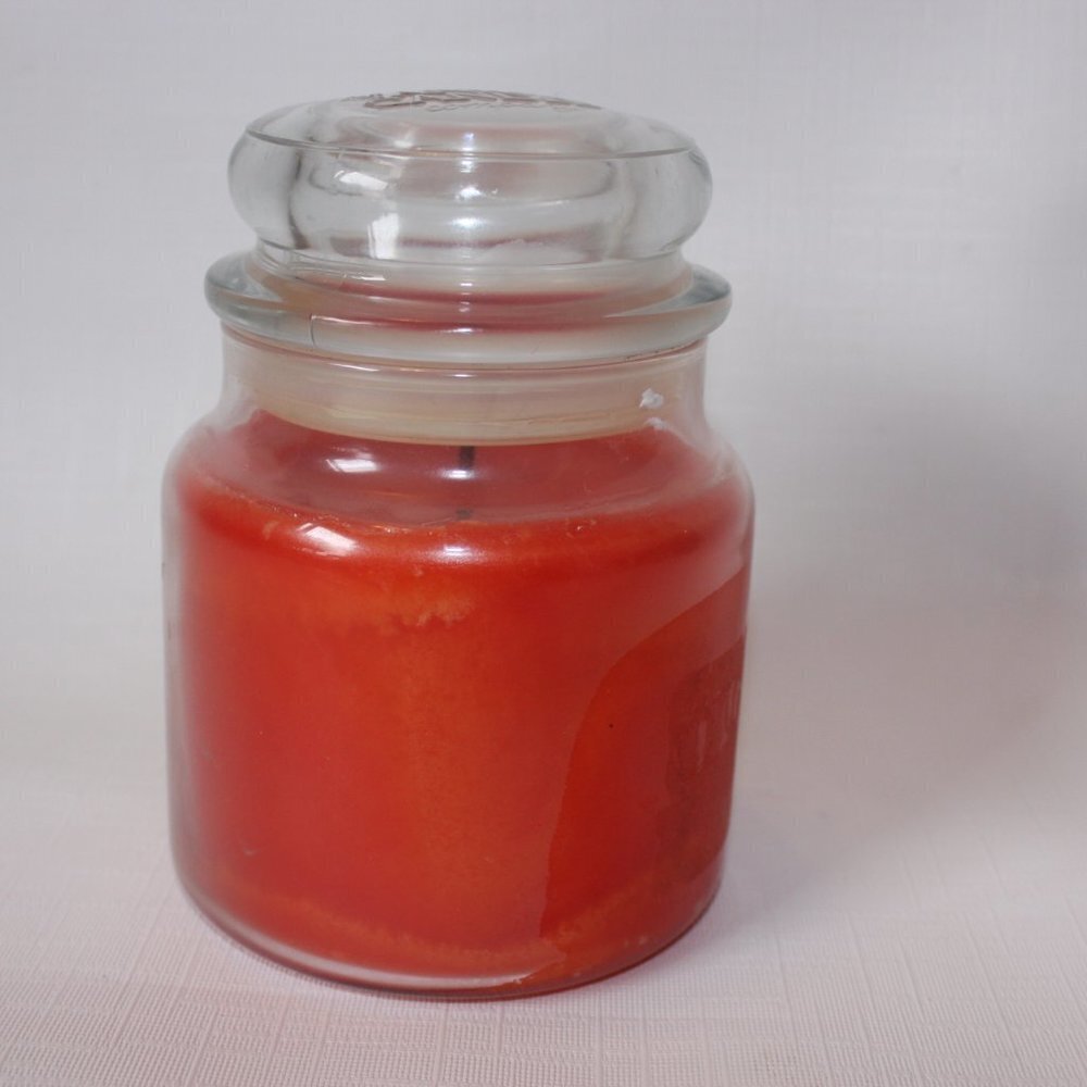 RARE YANKEE CANDLE TRICK OR TREAT CANDLE 14.5 OZ. - Picture 3 of 5